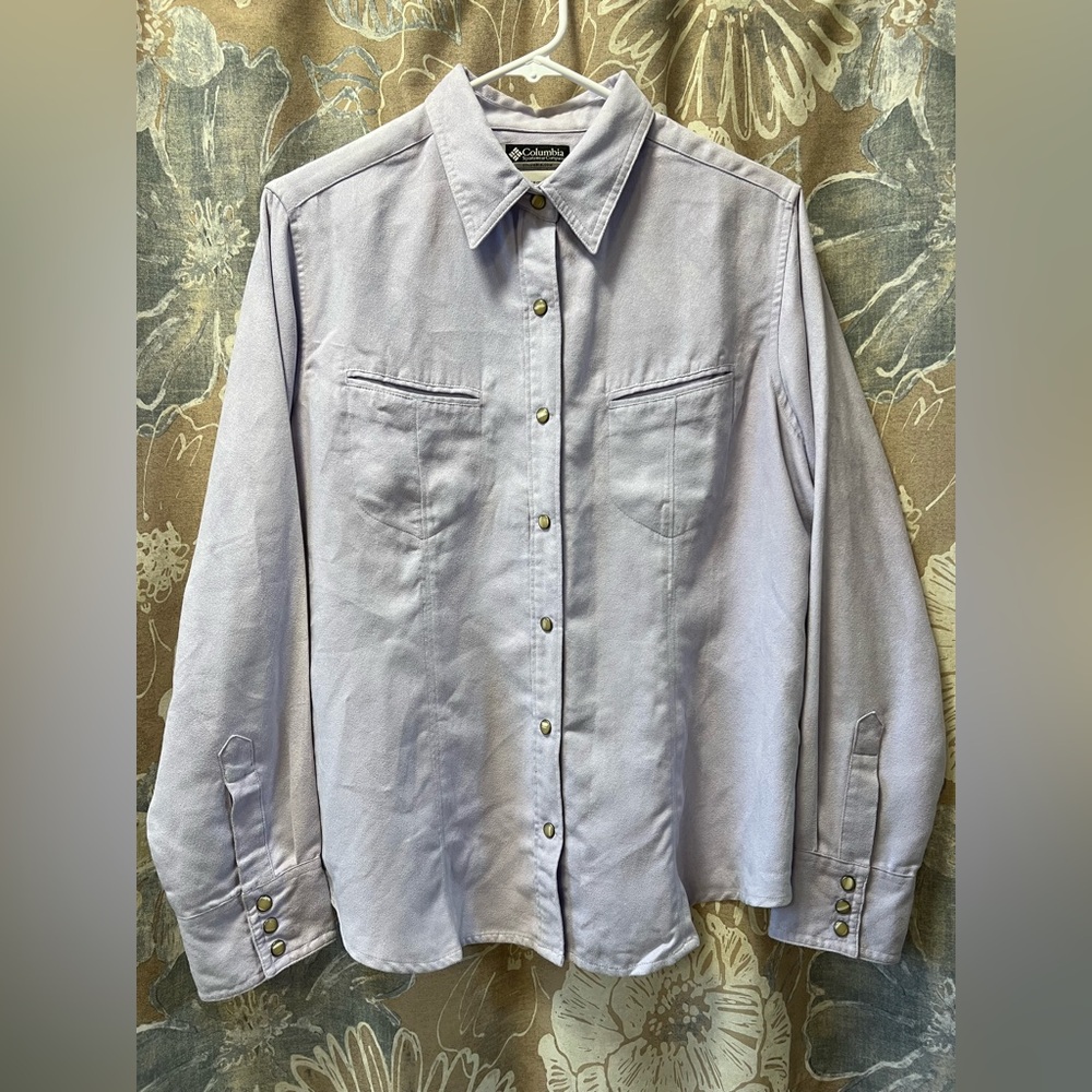 Columbia Women’s Lavender Faux Suede Pearl Snap Button Down